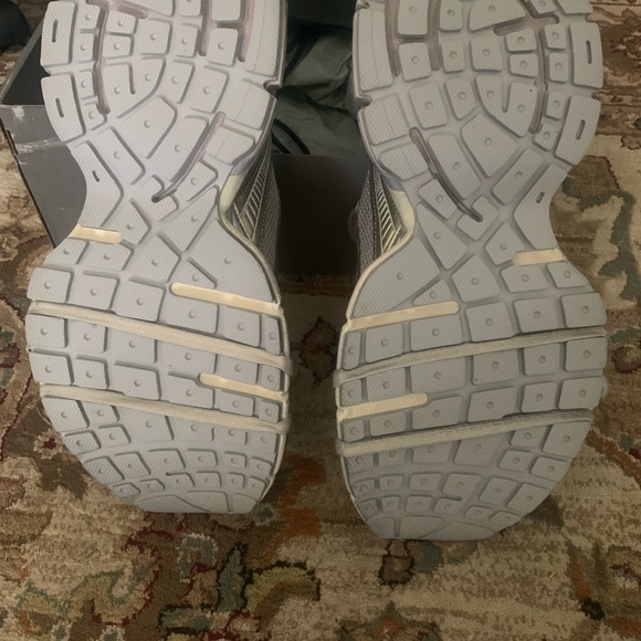 Balenciaga 3xl - Picture 9 of 15